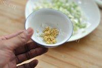 好吃的葱花摊鸡蛋做法图解3)