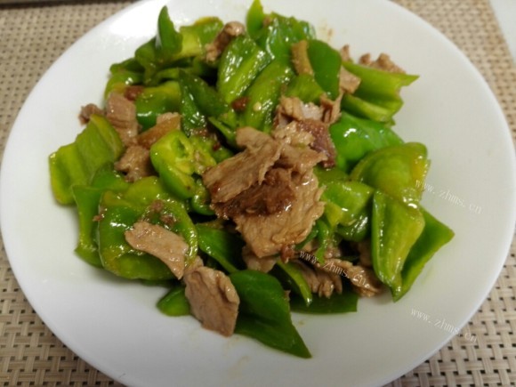 香气浓郁的青椒炒肉