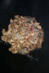 懒人版洋葱炒肉做法图解3)