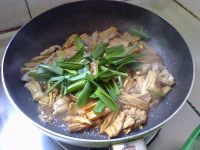 家常菜腐竹炒肉片