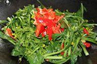 家常菜牛肉炒菜心做法图解5)