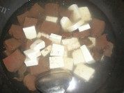 猪血豆腐做法图解2)