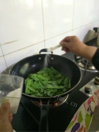 好吃的炒扁豆做法图解5)