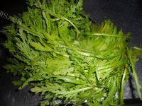 简单的蒜蓉茼蒿做法图解1)