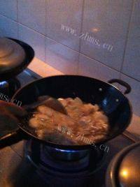 杏鲍菇炒肉丝做法图解9)