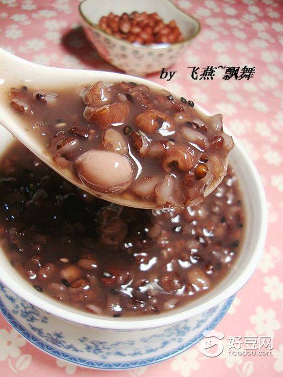 黑米薏仁八宝稀饭