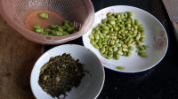 美味的咸菜炒双豆做法图解1)