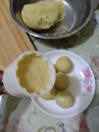 好吃的绿豆糕做法图解10)