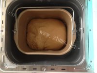 美味的面包机版生姜红糖吐司做法图解10)