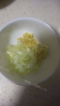 家常菜榨菜肉丝做法图解3)