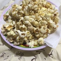 喷香的奶油爆米花做法图解9)