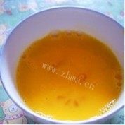 鸡蛋炒香菇做法图解2)