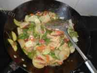 家常菜土豆片炒青椒