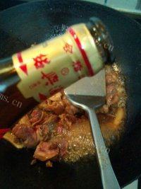 美味的砂锅牛肉做法图解9)