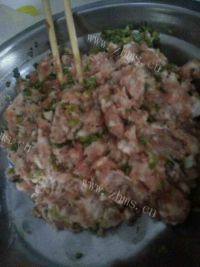 自制干豆腐肉卷做法图解2)