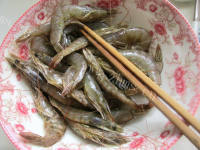 美味的茄汁大虾做法图解1)