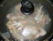 美味的毛豆烧鸡做法图解1)
