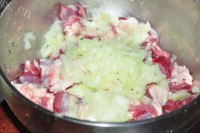 好吃的烤箱羊肉串做法图解3)