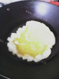 家庭版什锦炒饭做法图解4)