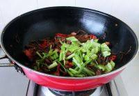 好吃的干锅腊肉茶树菇做法图解10)