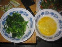 「家有大厨」菠菜炒鸡蛋做法图解1)