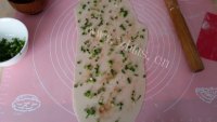 美味的葱香手抓饼做法图解6)