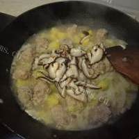 营养的白菜香菇肉丸煲的做法图解九