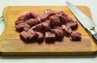 土豆炖牛肉做法图解4)