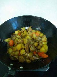 家常菜土豆烧鸡做法图解11)