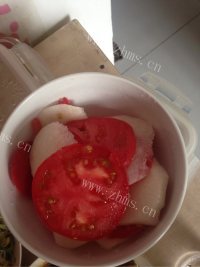 雪梨糖西红柿做法图解2)