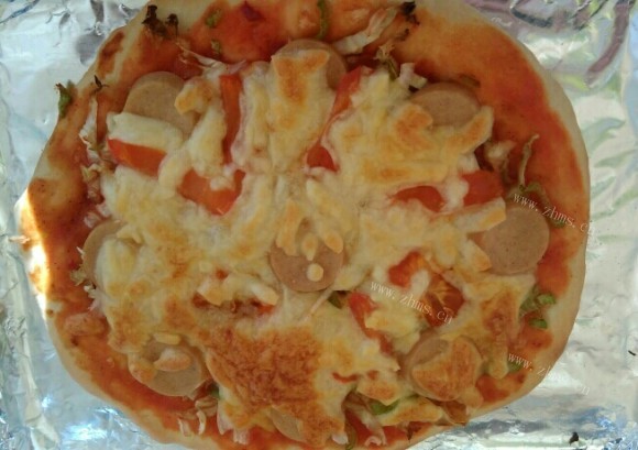 自制披萨（鸡肉肠素菜