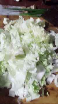 家常菜大白菜炖豆腐做法图解1)