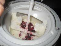 椰香樱桃冰淇淋的做法图解八