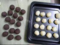 自制红豆冰皮月饼做法图解6)