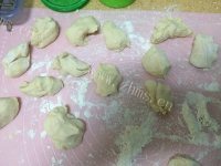 自制玉米馒头做法图解4)