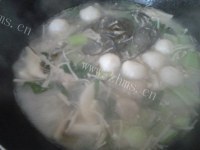 香菇丸海鲜汤的做法图解七