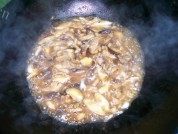 自己做的香菇肉丝面做法图解7)