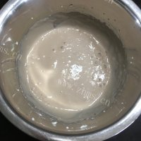 清爽可口的黑森林蛋糕做法图解22)