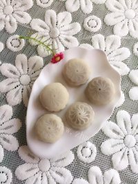 家常板栗馅儿冰皮月饼做法图解28)