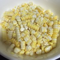 鲜美的玉米粒排骨饭做法图解4)