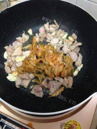 家常菜榨菜炒肉丝
