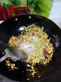 美味的豆芽粉丝做法图解4)