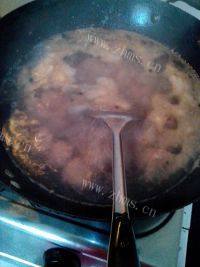 美味的青菜肉丸汤做法图解7)