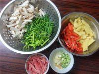 色味俱全的炒杂蔬做法图解4)