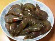 家常菜糖醋大虾做法图解1)