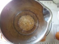 美味的枸杞豆浆做法图解3)