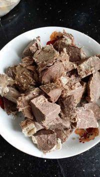 营养丰富的土豆炖牛肉做法图解1)
