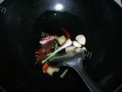 土豆红烧肉做法图解4)