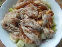 美味的腐乳豆豉蒸鸡做法图解7)