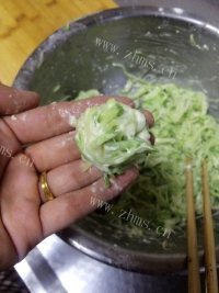 美味的炸萝卜丸子做法图解10)